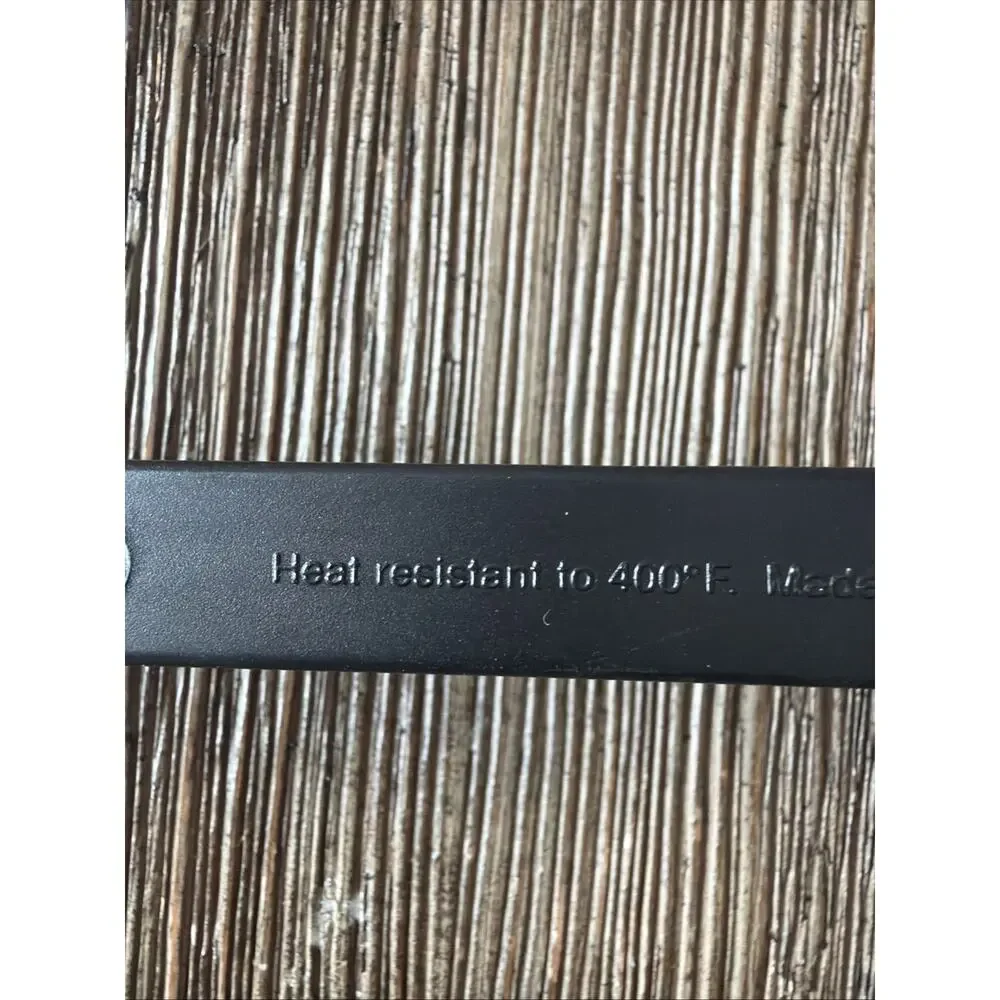 Calphalon Black Nylon solid Turner Spatula 14” Long 4” Wide Heat Resistant